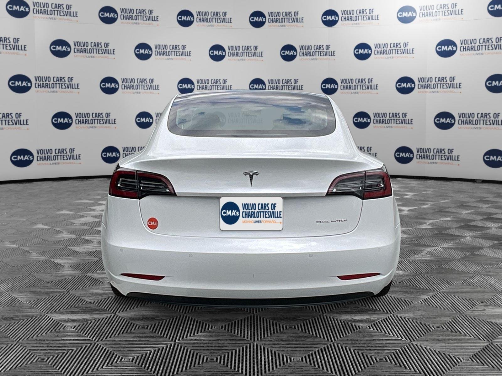 Used 2019 Pearl White Multi-Coat Tesla Long Range image 4