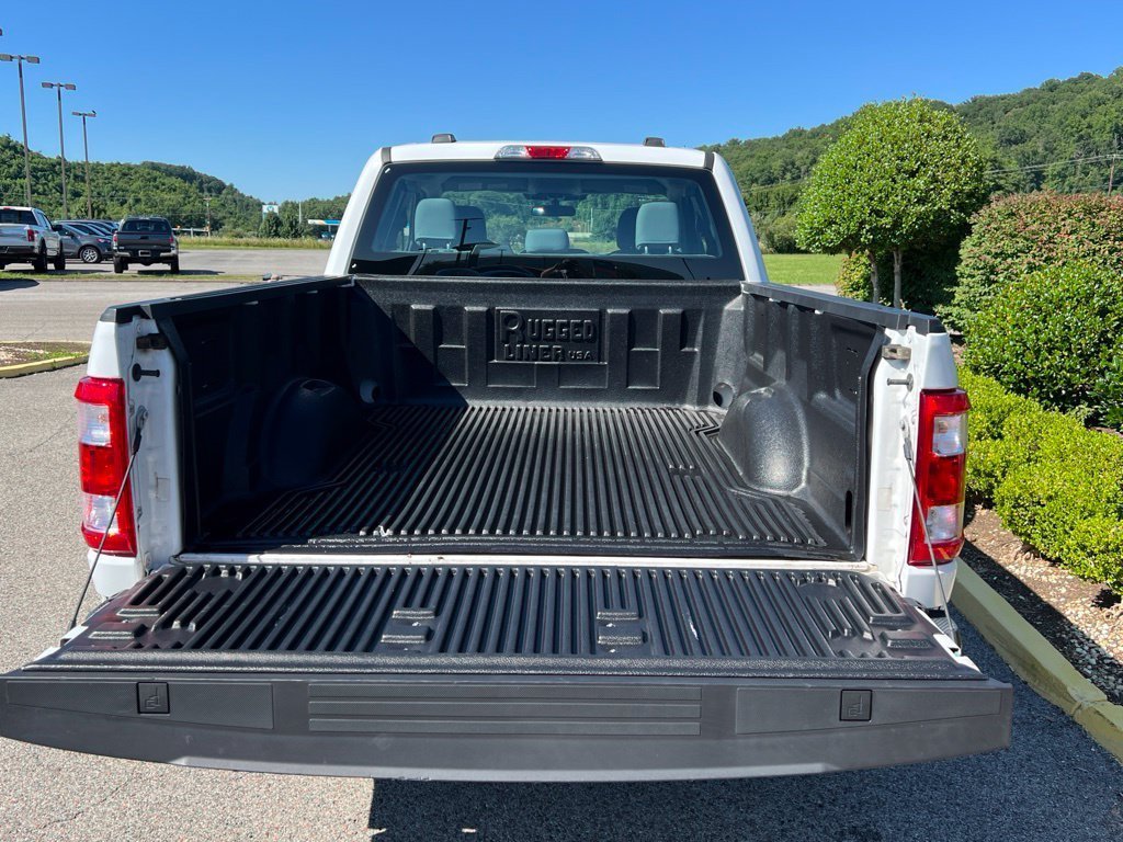 Used 2022 Oxford White Ford XL image 9