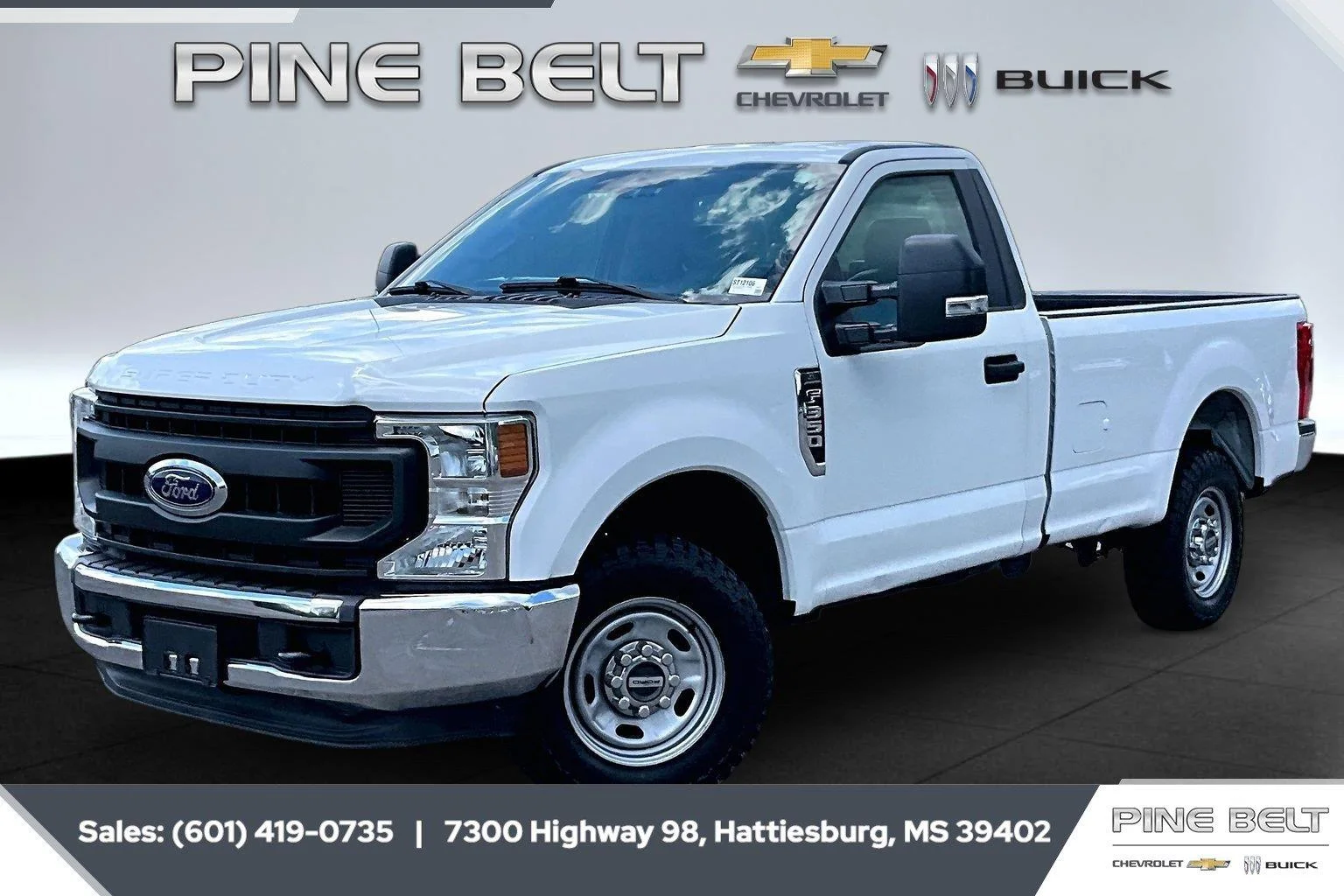 Used 2020 White Ford XL image 11