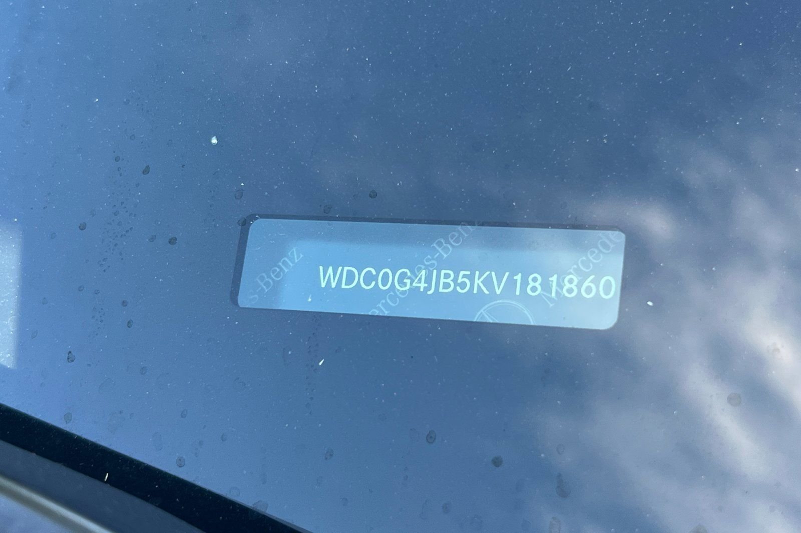 Used 2019  Mercedes-Benz 300 image 2
