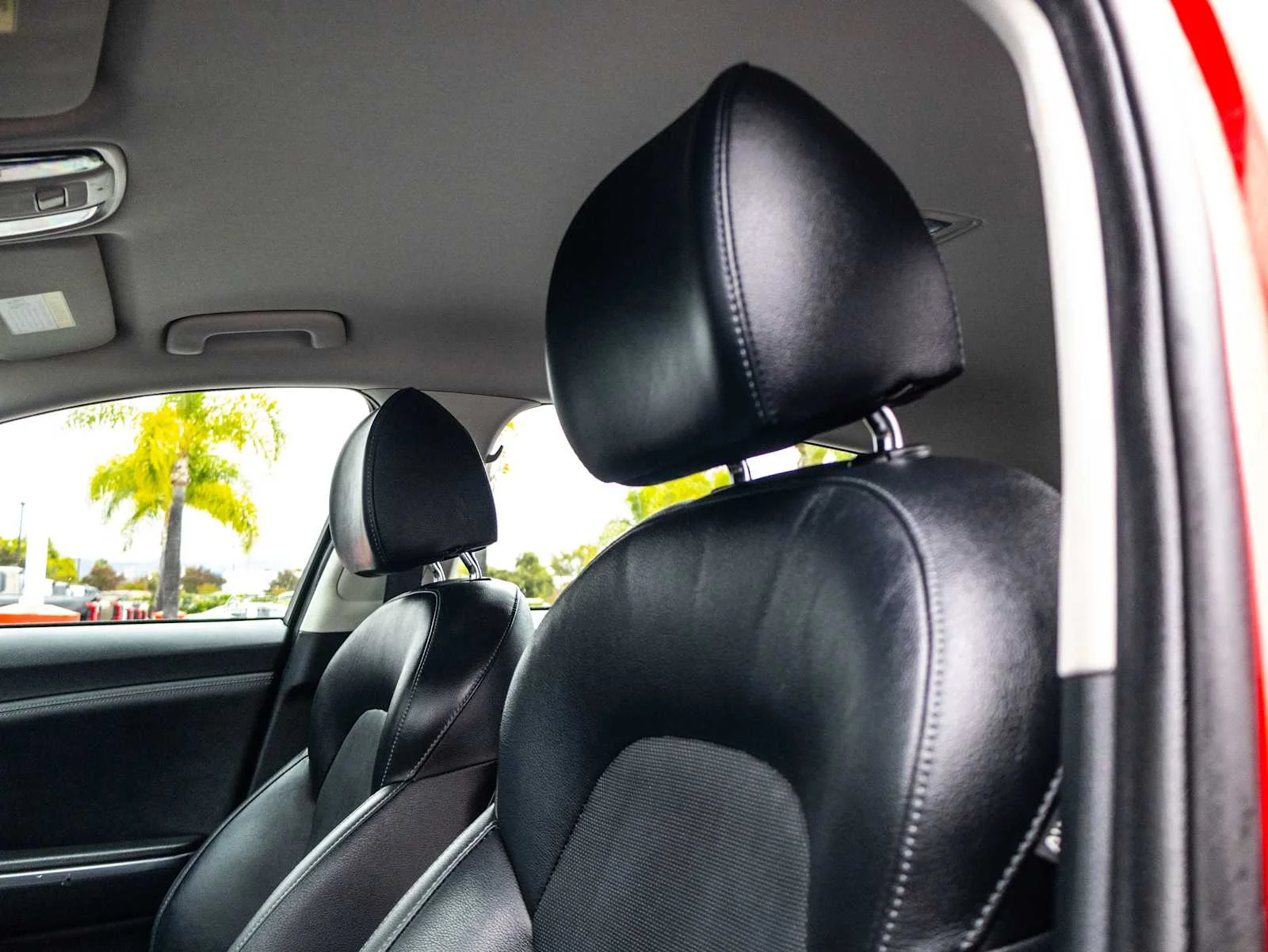 Used 2019 Red Kia Base image 20