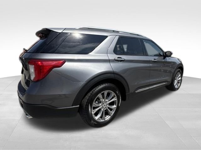 Used 2024 Gray Ford Limited image 7