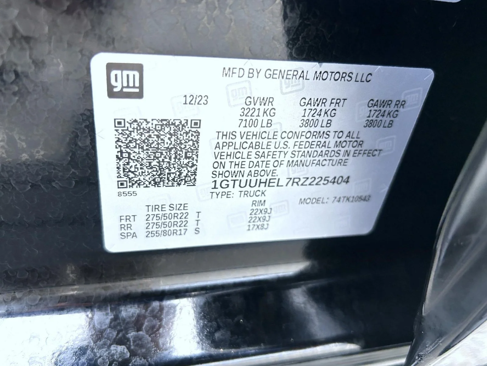 Used 2024 Black GMC Denali Ultimate image 25
