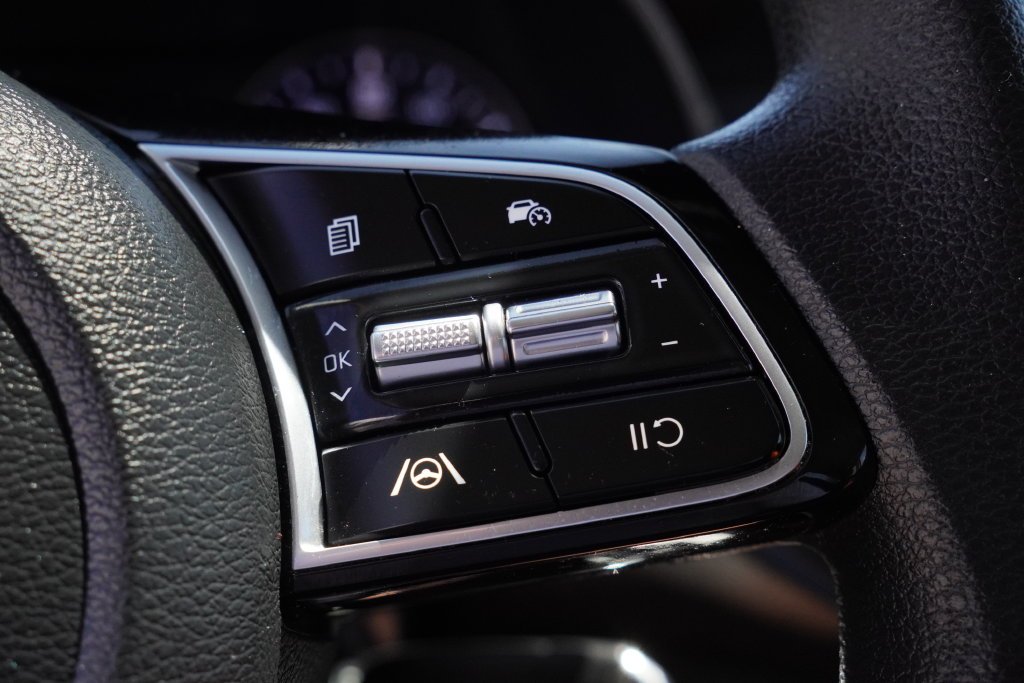 Used 2024 Gray Kia LXS image 21