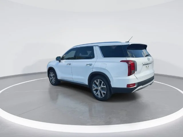 Used 2020 White Hyundai SEL image 6