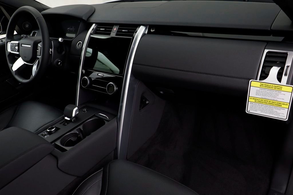 2025 Land Rover Discovery S - Photo 21