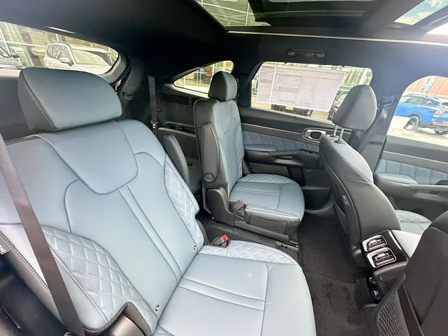 2025 Kia Sorento SX Prestige Hybrid - Photo 29