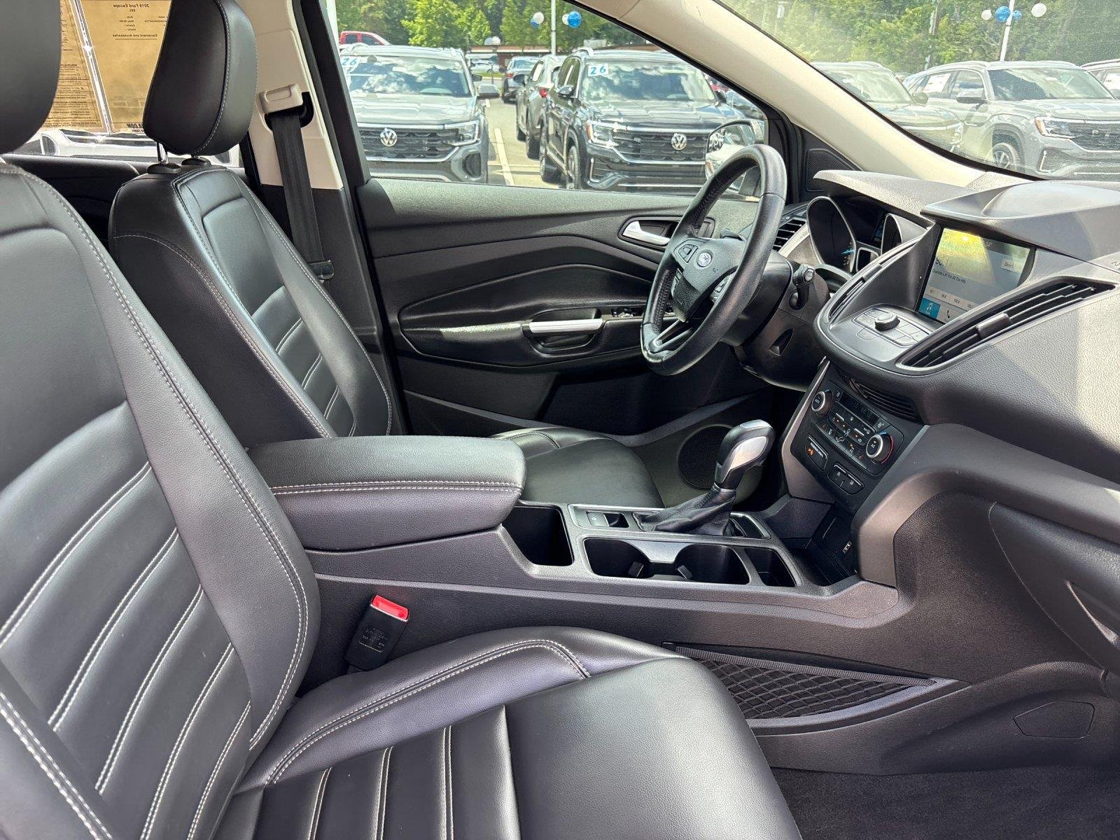 Used 2019  Ford SEL image 39
