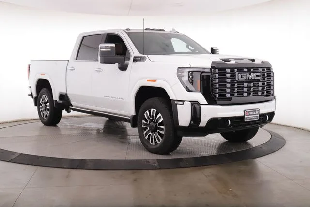 Used 2025 White GMC Denali Ultimate image 2