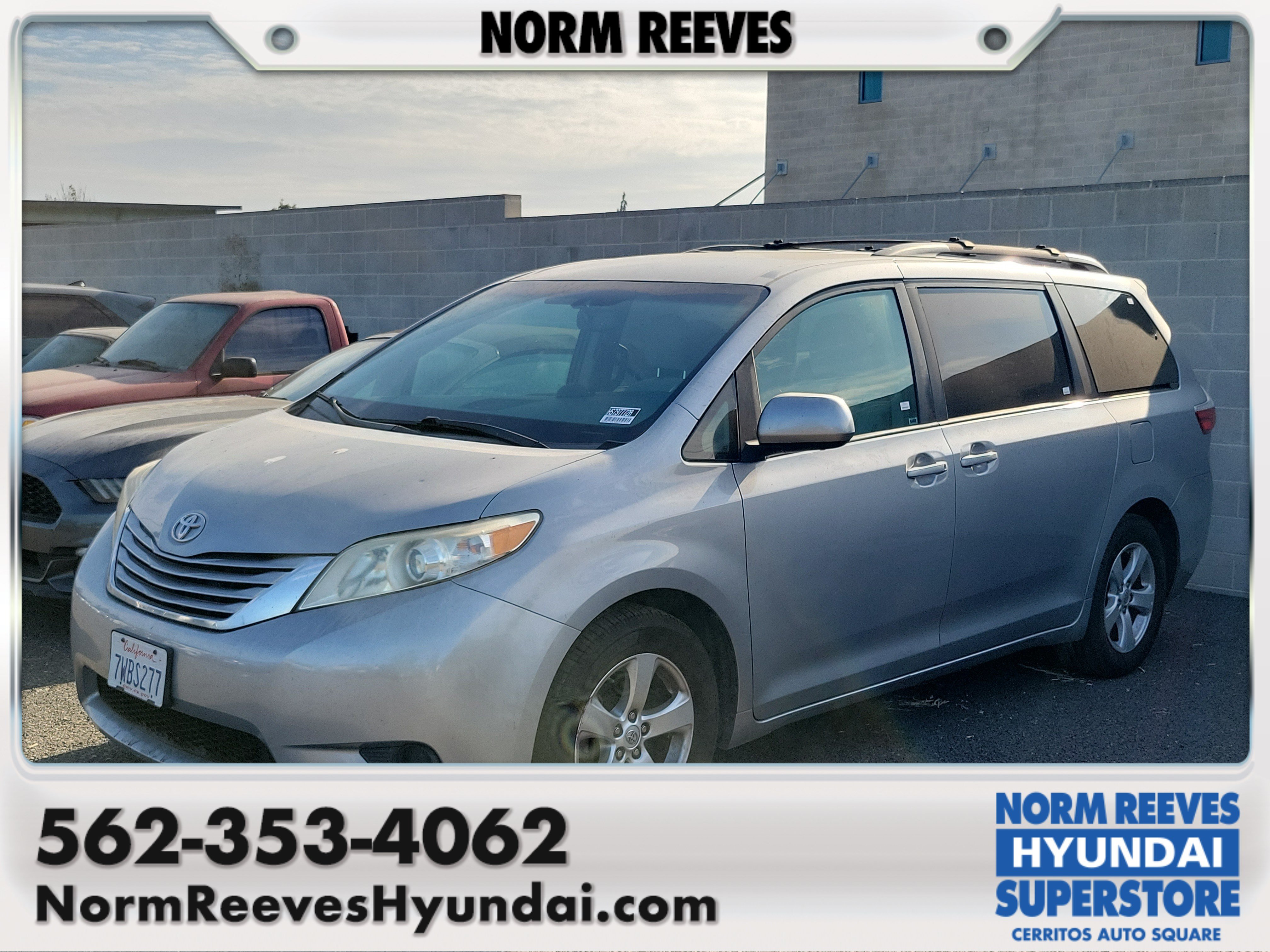 Used 2017 Silver Sky Metallic Toyota  image 1