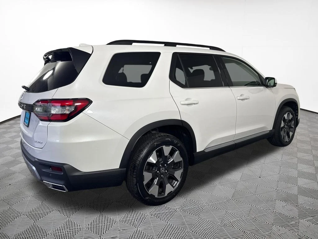 2026 Honda Pilot Elite - Photo 9