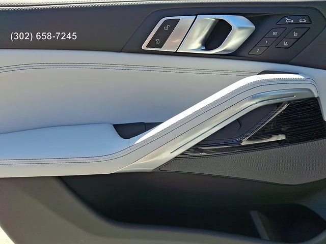 New 2027 Brooklyn Grey Metallic BMW xDrive40i image 11