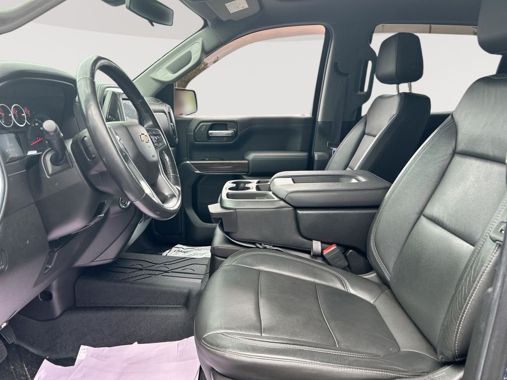 Used 2019 Blue Chevrolet LT image 18