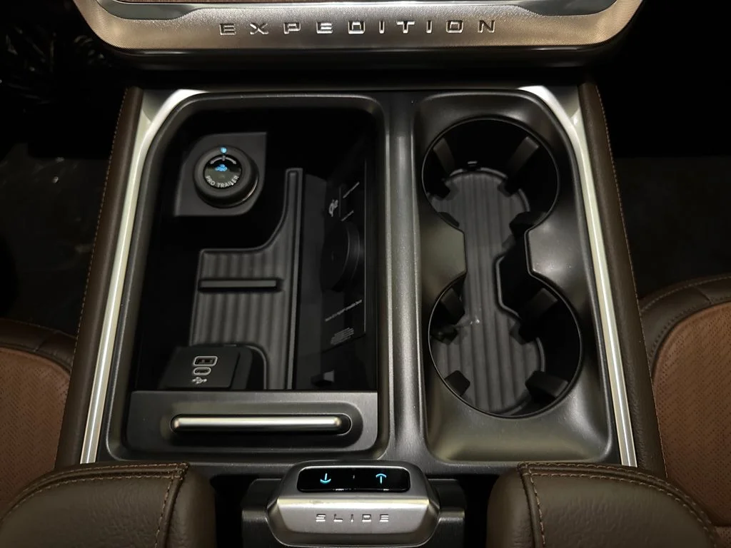 New 2027 Black Ford King Ranch image 10
