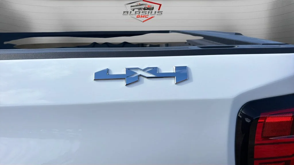 New 2026 Summit White GMC Elevation image 23