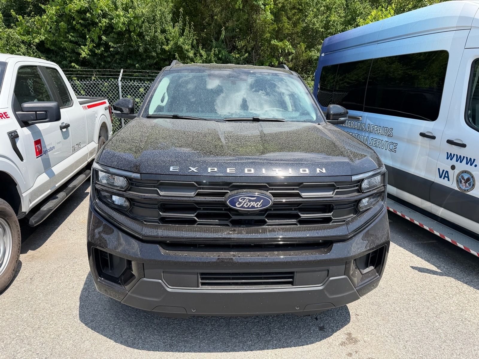 New 2026 Agate Black Metallic Ford MAX Active image 2