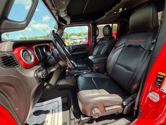 Used 2020 Red Jeep Rubicon image 13