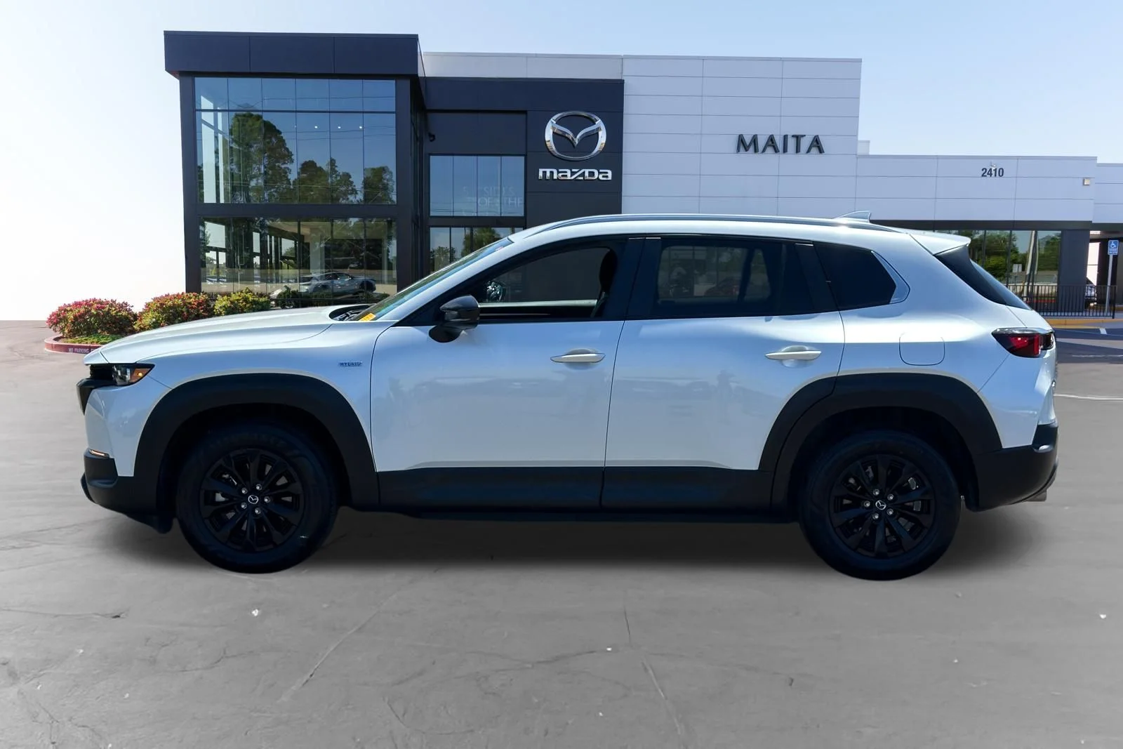 Certified Used 2025 Wind Chill Pearl Mazda Preferred image 8