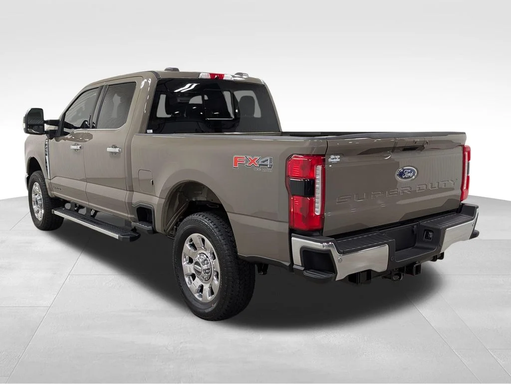 New 2026 Marsh Gray Ford F-250® Lariat® image 32