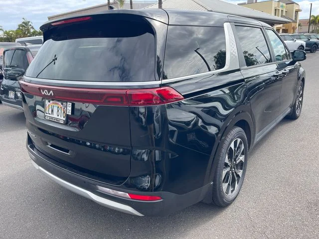 Used 2022 Black Kia EX image 5
