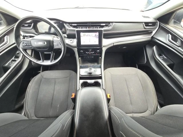 Used 2022 White Jeep Laredo image 38
