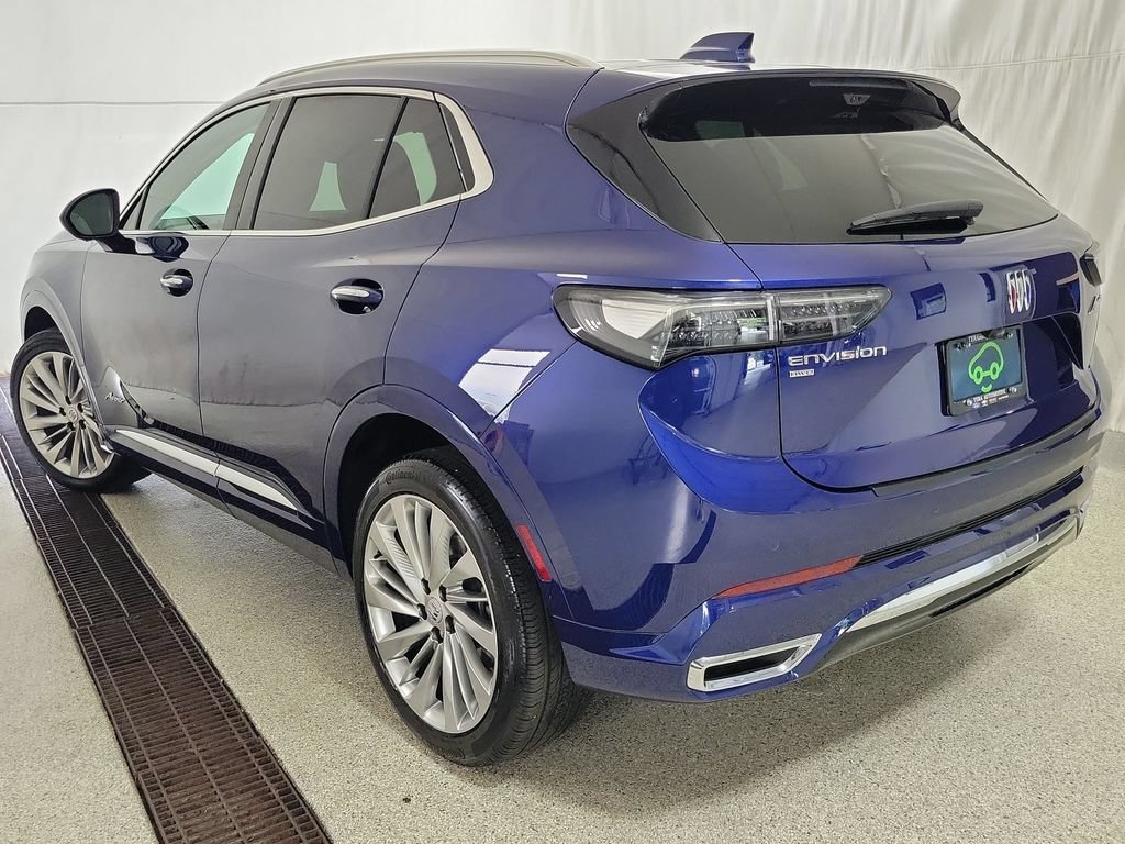 Used 2024 Calypso Blue Metallic Buick Avenir image 8