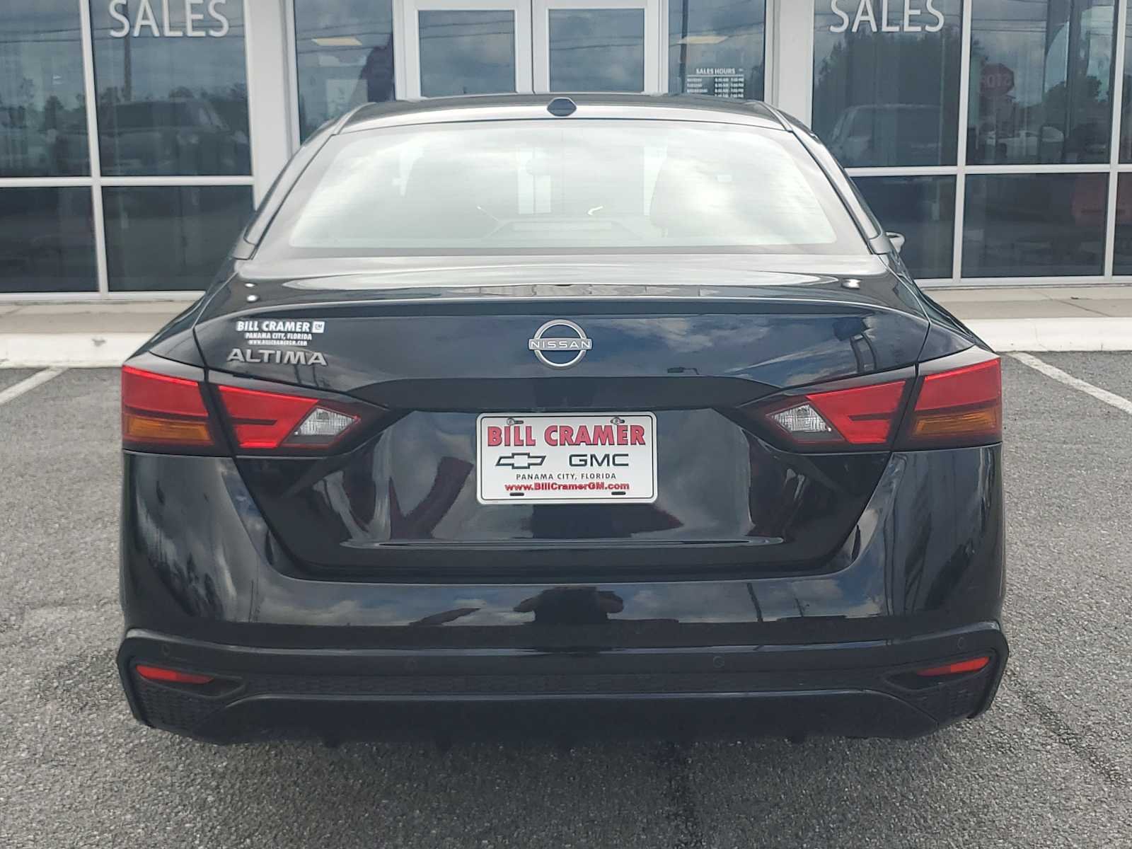 Used 2025 Black Nissan SV image 9