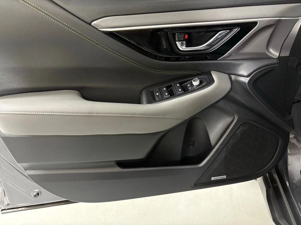 Used 2025 Gray Subaru Onyx Edition image 17