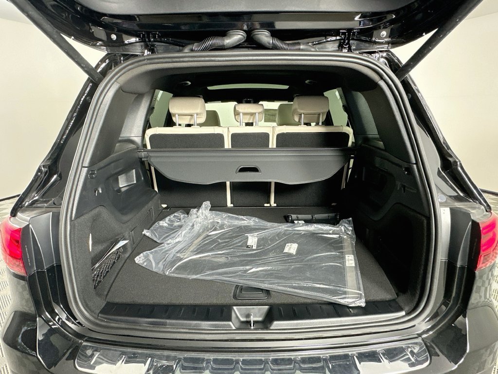 New 2026 Night Black Mercedes-Benz GLB 250 image 56