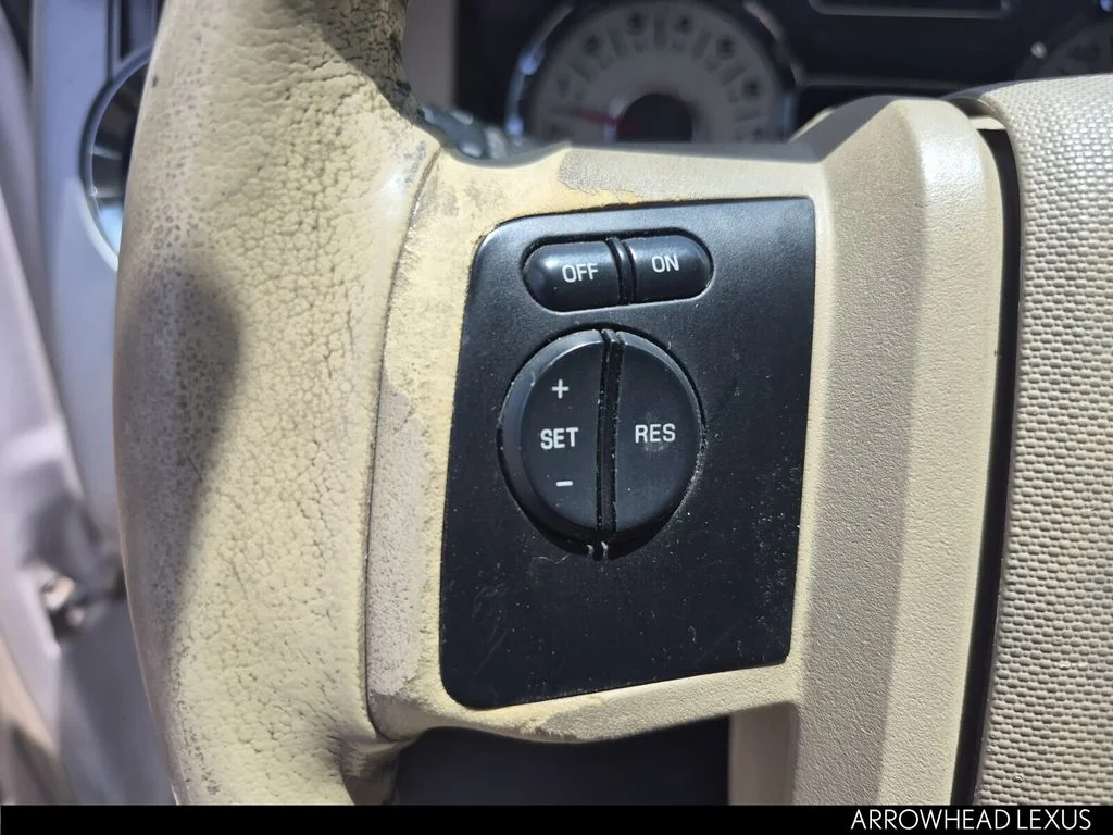 Used 2011 White Ford XLT image 23