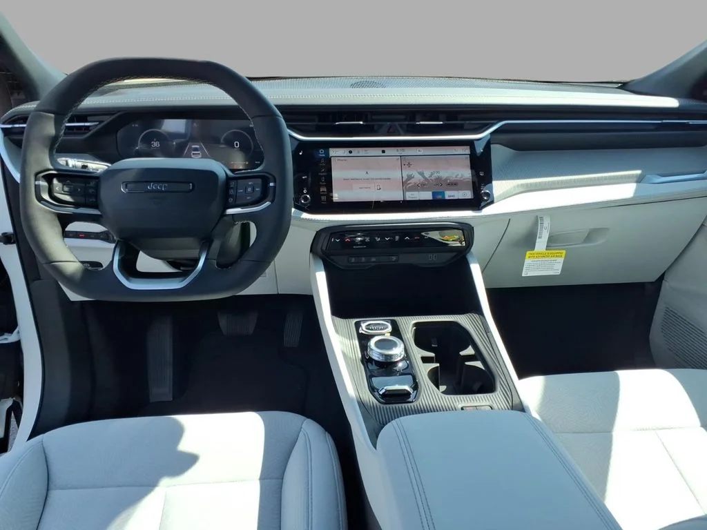New 2026 Bright White Clearcoat Jeep Laredo image 9