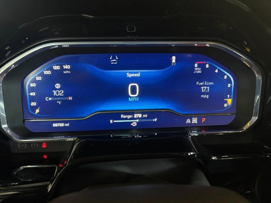Used 2023 IRIDESCENT PEARL TRICOAT Chevrolet LTZ image 19