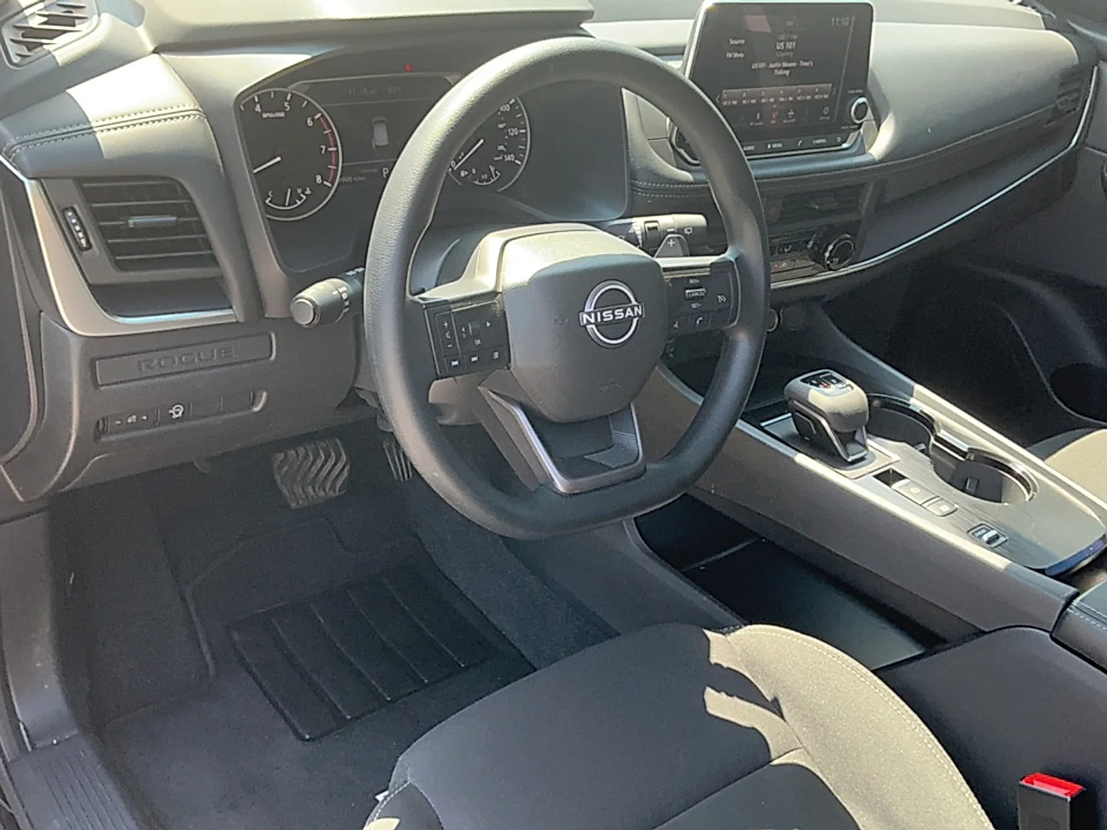 Used 2026  Nissan S image 7
