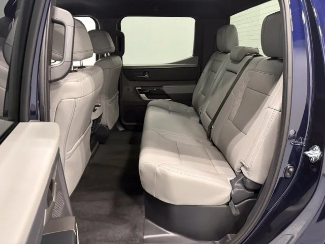 Used 2025  Toyota Limited image 31