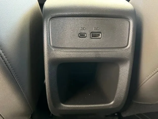 Used 2025 Cacti Green Chevrolet ACTIV image 42