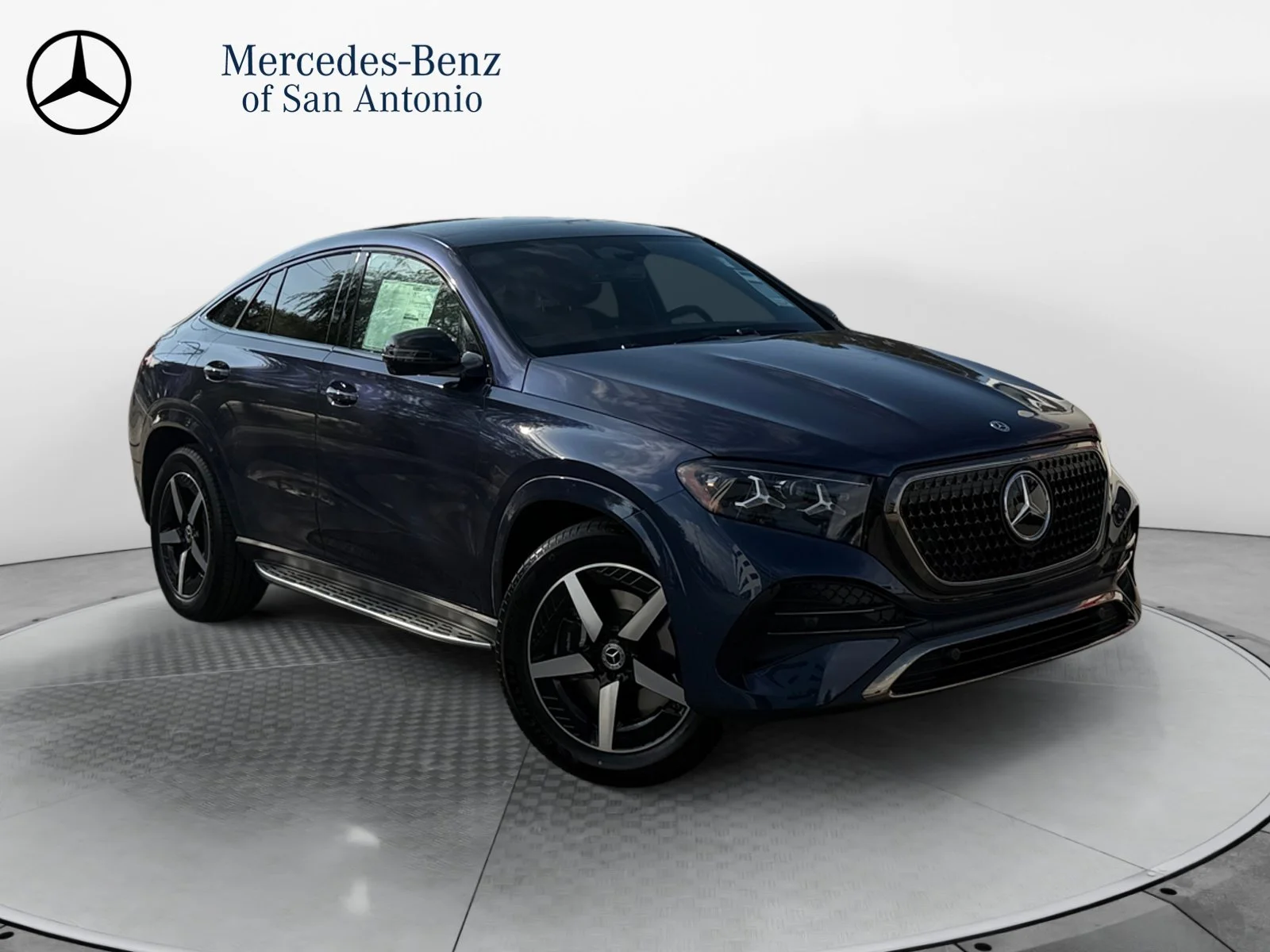 New 2027 Blue Mercedes-Benz GLE 450 image 1