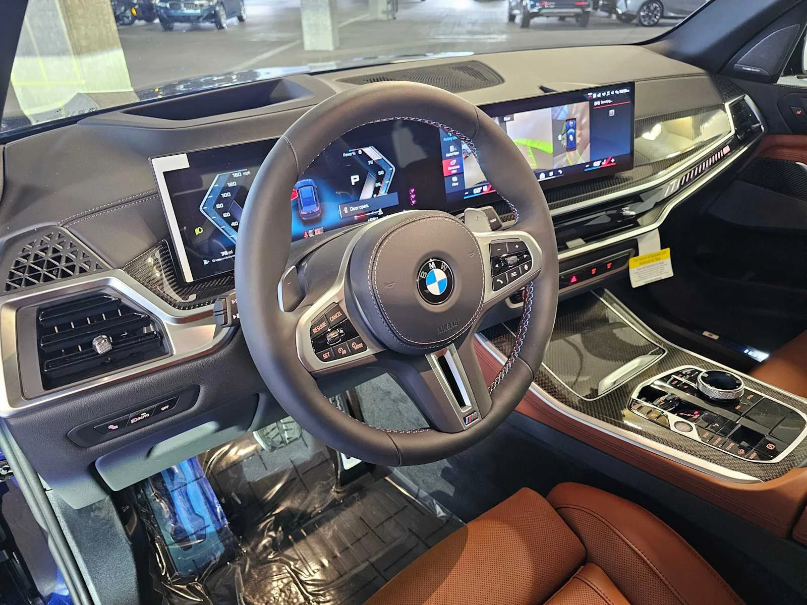 New 2026 Tanzanite Blue II Metallic BMW M60i image 2