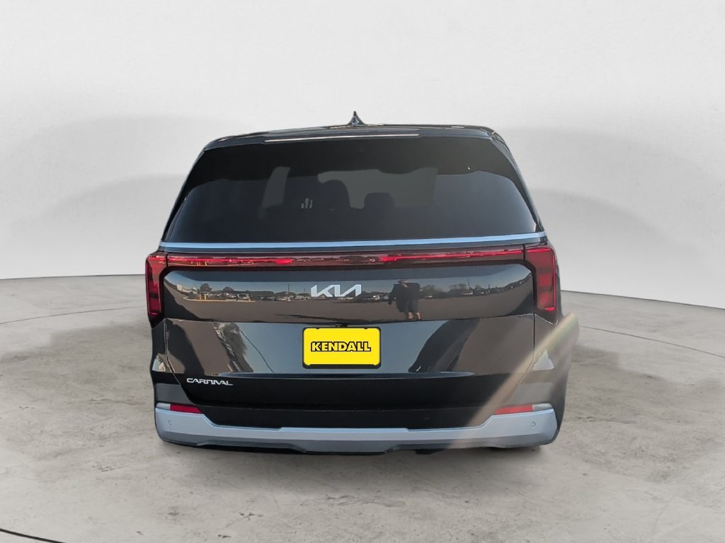 Certified Used 2025 Gray Kia LXS image 10