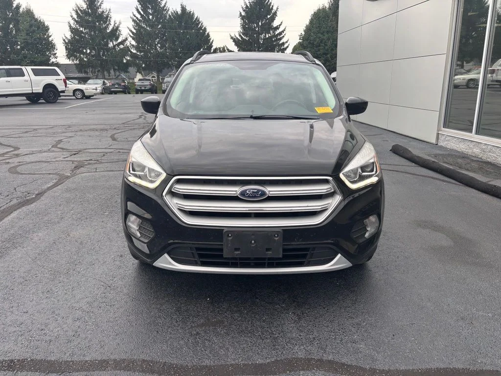 Used 2018 Black Ford SEL image 10