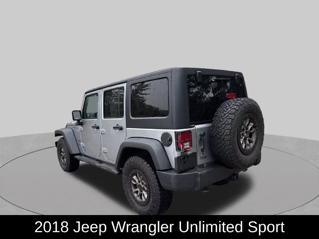 Used 2018 Silver Jeep Unlimited Sport image 3