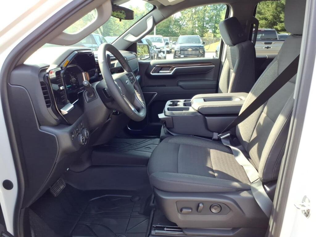 2026 Chevrolet Silverado 1500 RST - Photo 7