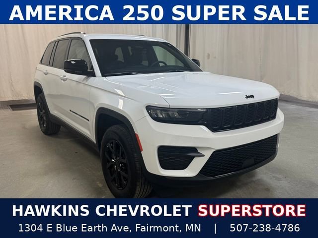 Used 2025 Bright White Jeep Altitude image 1