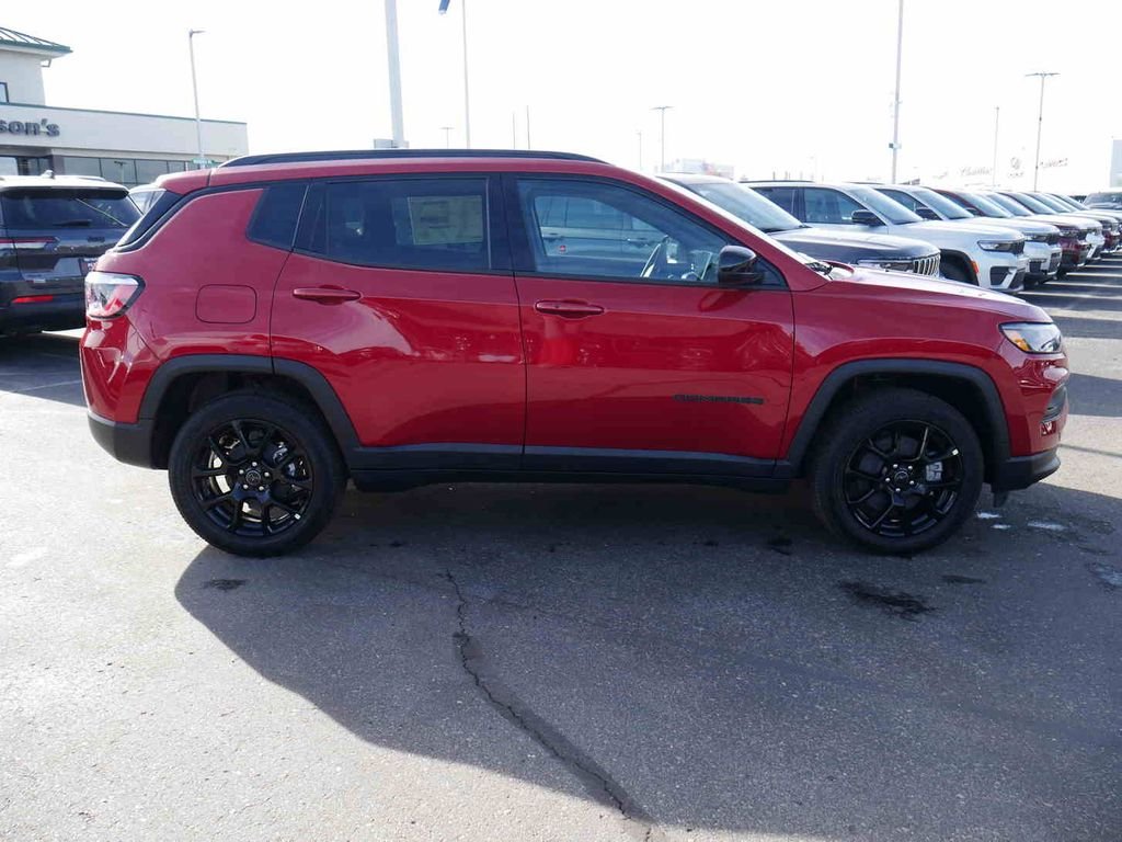 New 2026 Red Hot Pearlcoat Jeep Latitude image 19