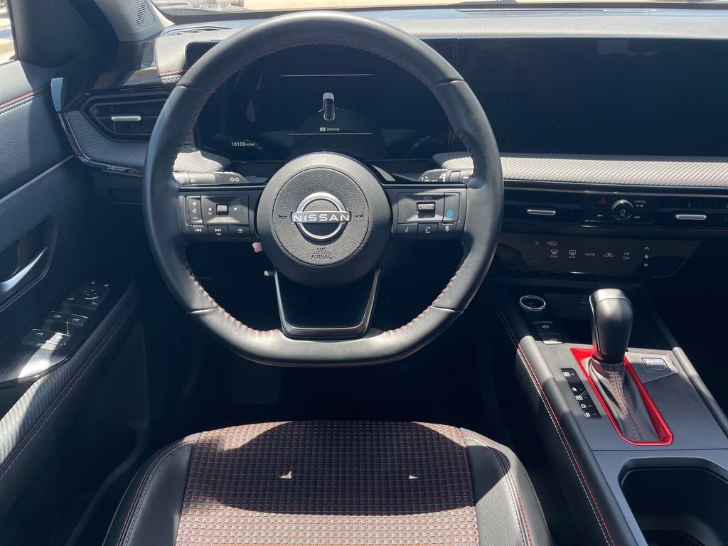 Used 2025 Brown Nissan SR image 13