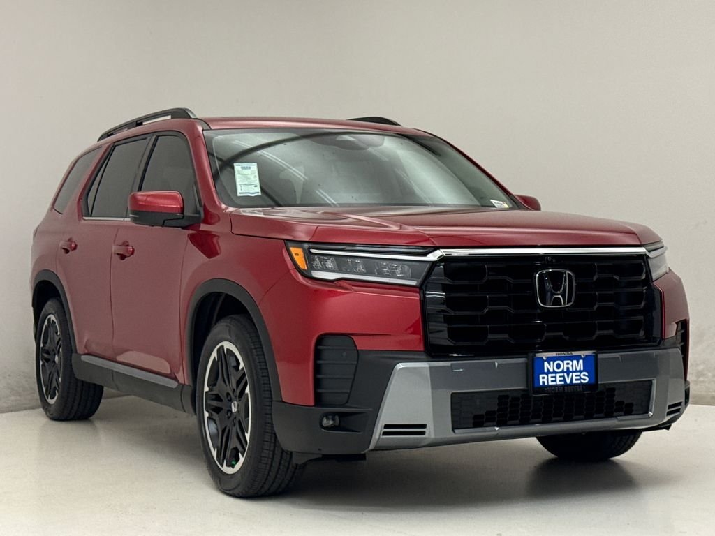 New 2026 Radiant Red Metallic II Honda TRG image 4