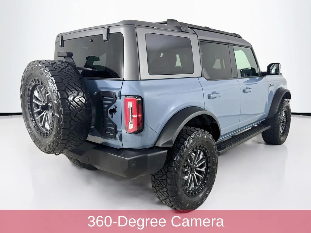 Used 2023 Gray Ford Outer Banks image 6