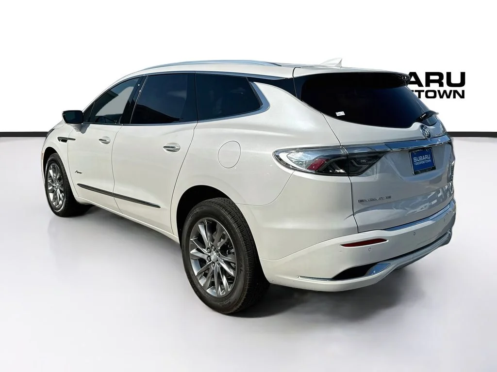 Used 2022 White Buick Avenir image 5