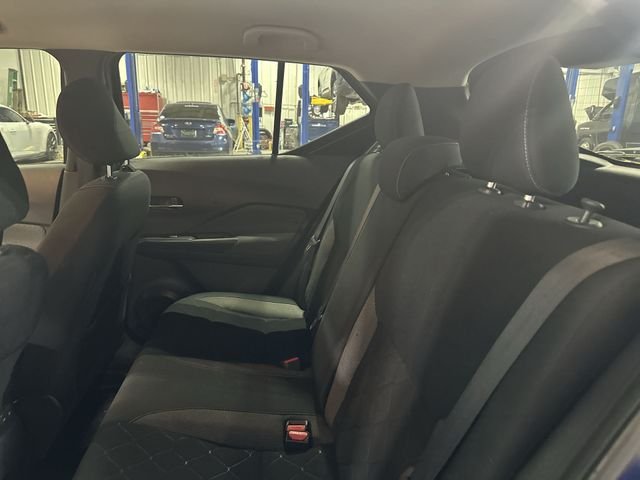 Used 2019 Blue Nissan SV image 31