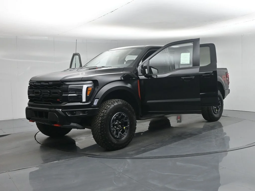 New 2026 Oxford White Ford Raptor image 32
