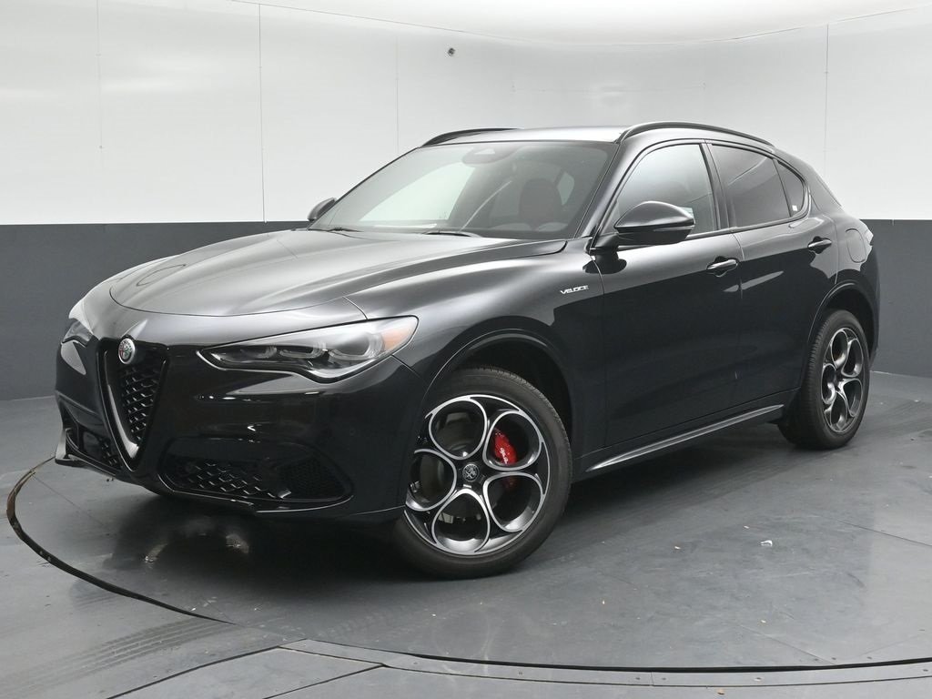 2025 ALFA ROMEO STELVIO - Image 2
